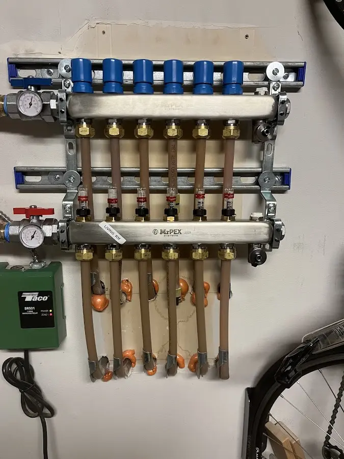 Plumber performing Leak Detection at a residential property in Bellflower